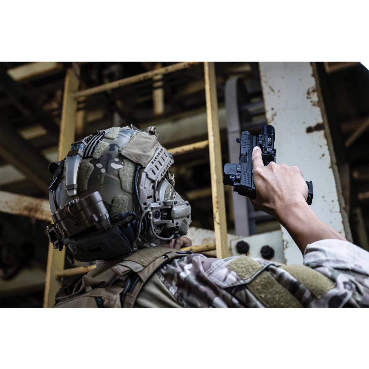 Trijicon RCR Enclosed Red Dot Sight - 3.25 MOA